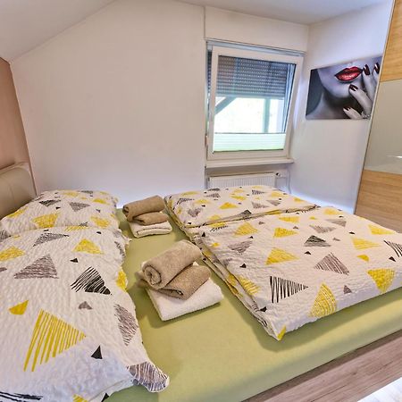 Apartma Storzic เปรดวอร์ ภายนอก รูปภาพ